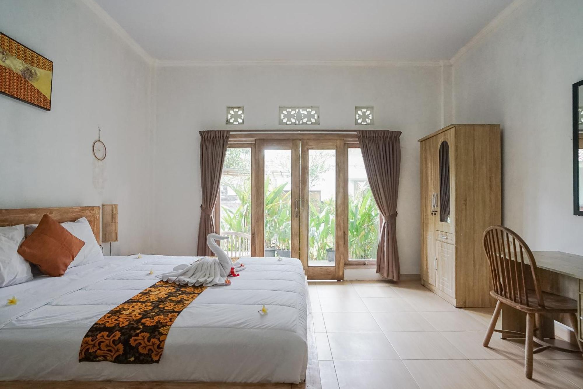 Karan Homestay Canggu Exterior foto